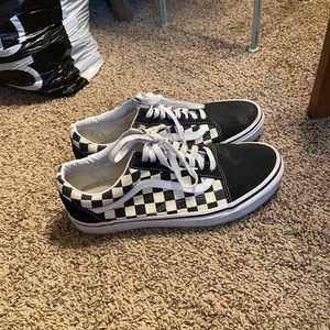 Women’s checkered vans size 9.5